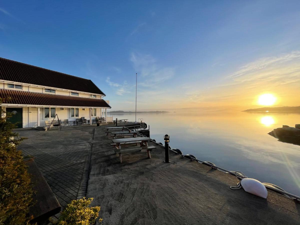 Sjoberg Hotell Og Ferie Leiligheter Osthusvik Luaran gambar