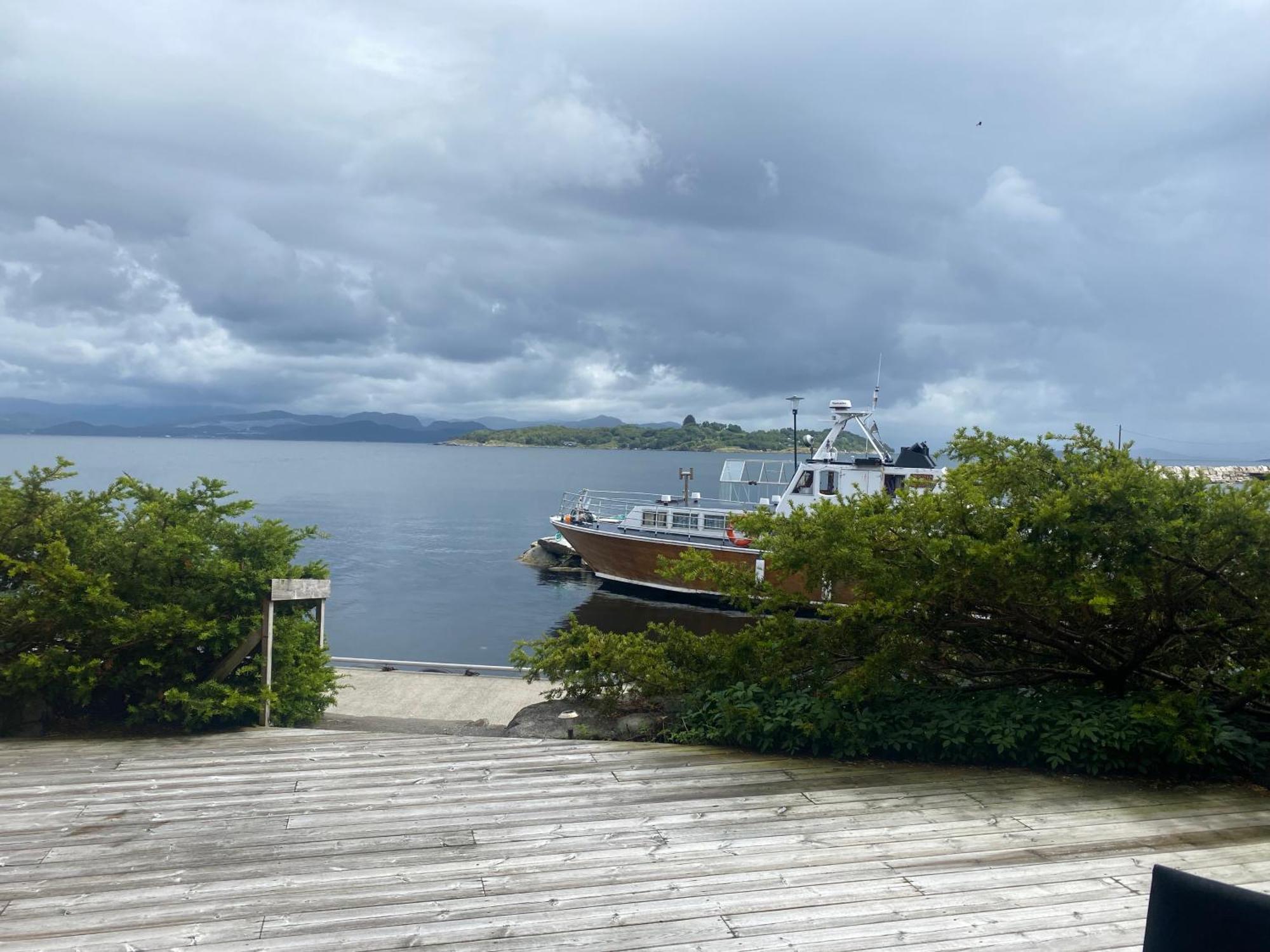 Sjoberg Hotell Og Ferie Leiligheter Osthusvik Luaran gambar