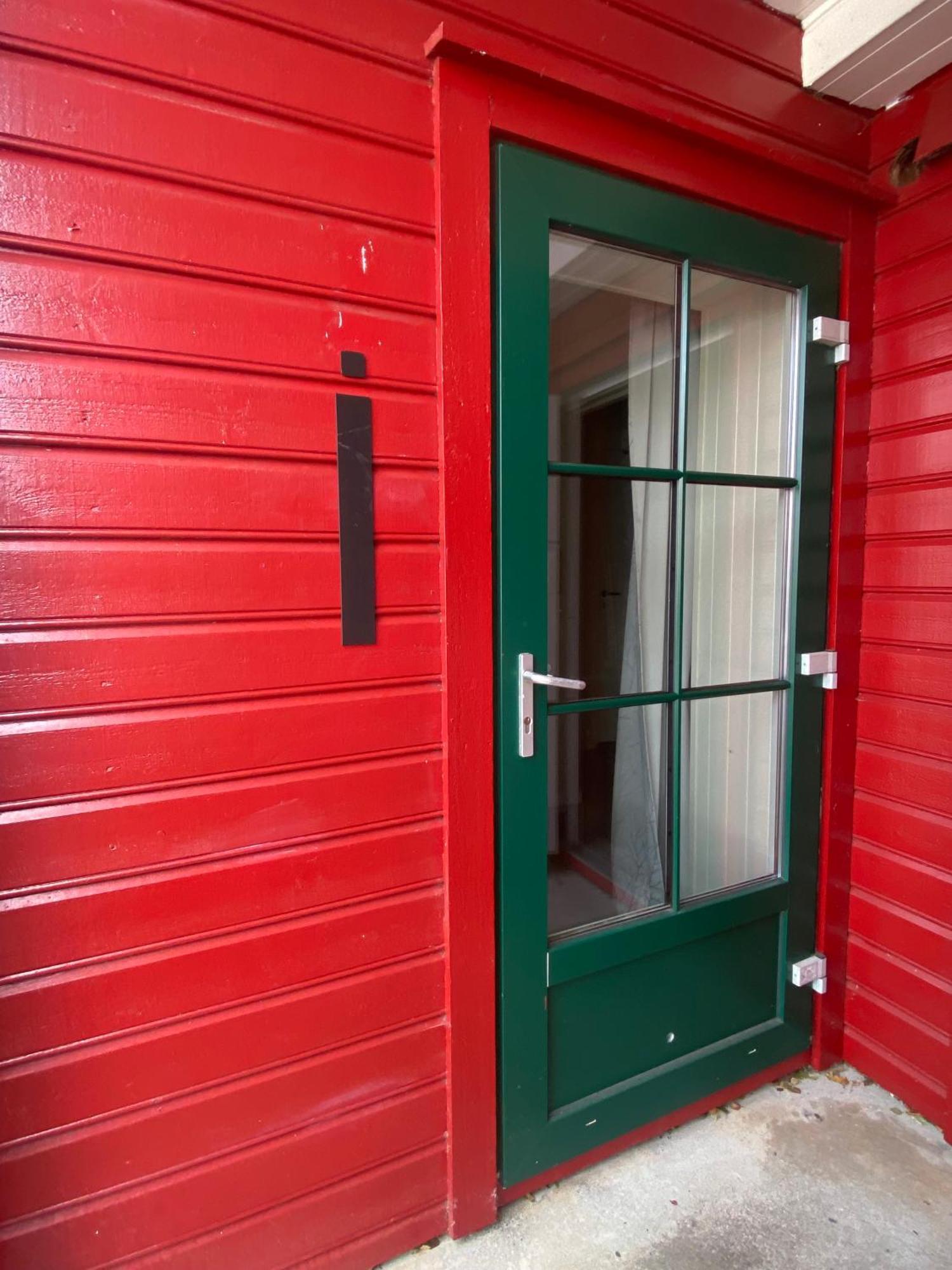 Sjoberg Hotell Og Ferie Leiligheter Osthusvik Luaran gambar