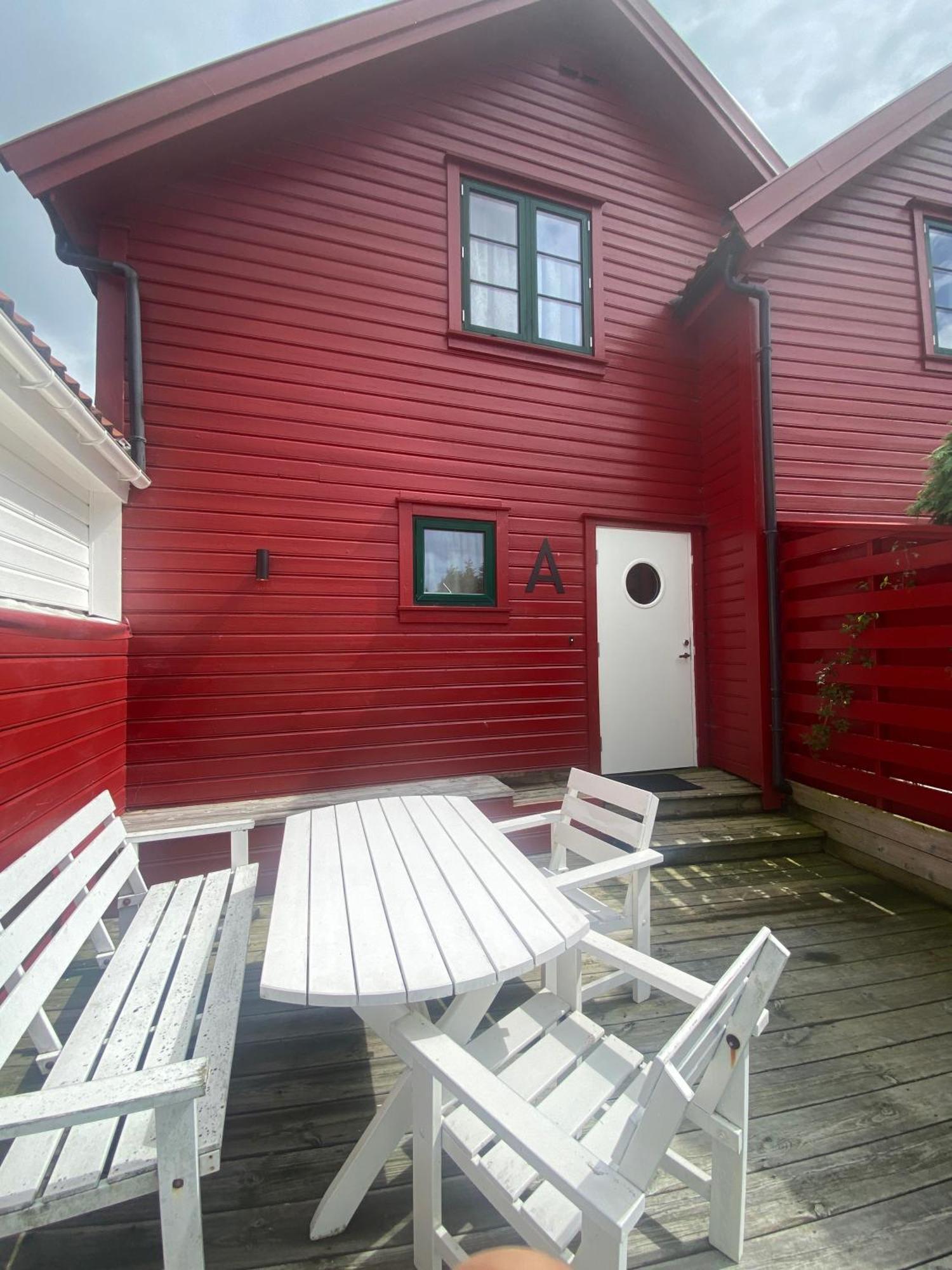 Sjoberg Hotell Og Ferie Leiligheter Osthusvik Luaran gambar