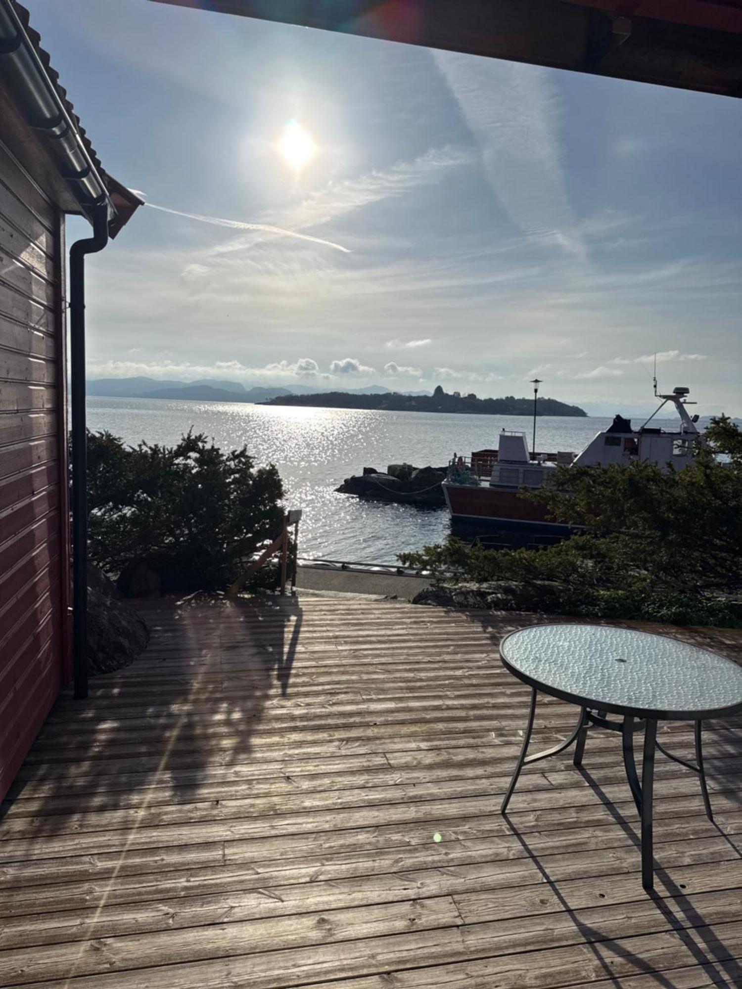 Sjoberg Hotell Og Ferie Leiligheter Osthusvik Luaran gambar